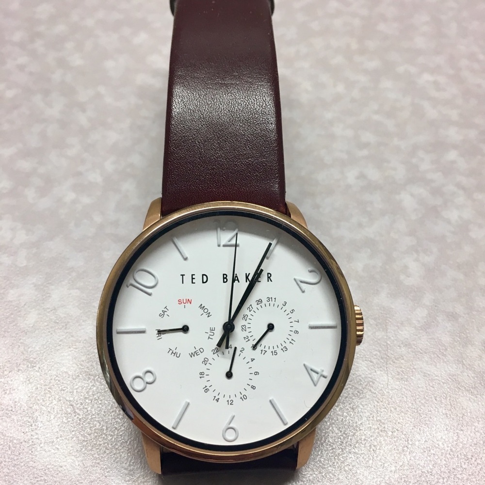 FREE w PURCHASE OF 2 items Ted Baker Leather Watch